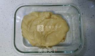 Cantonese-style Coconut Milk Fragrant Mooncakes recipe