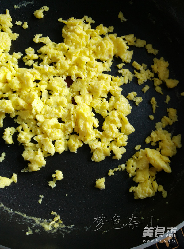 Tomato Scrambled Eggs recipe