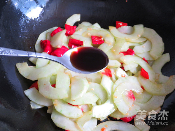 Vegetarian Stir-fried Hot and Sour Vegetable Melon recipe