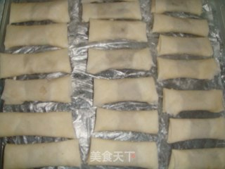 Bean Paste Spring Rolls recipe