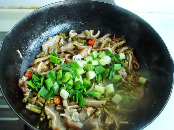 Fried Pork Ears with Capers recipe