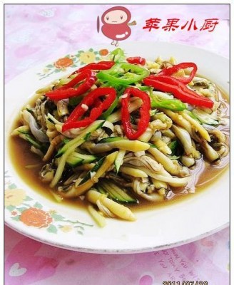 Razor Clams Mixed with Cucumber recipe