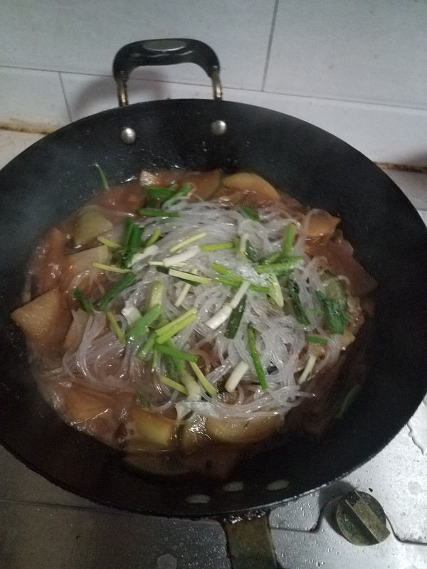 Stewed Spanish Mackerel with Radish recipe