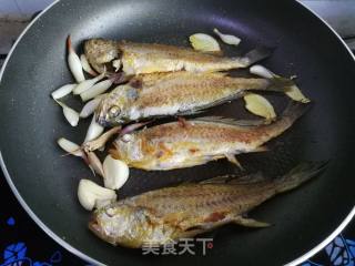 Braised Small Yellow Croaker recipe