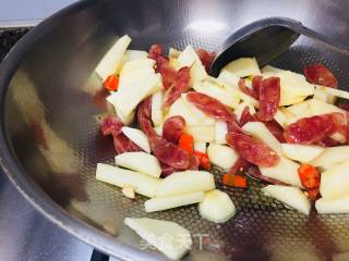 Stir-fried Potatoes with Sausage recipe