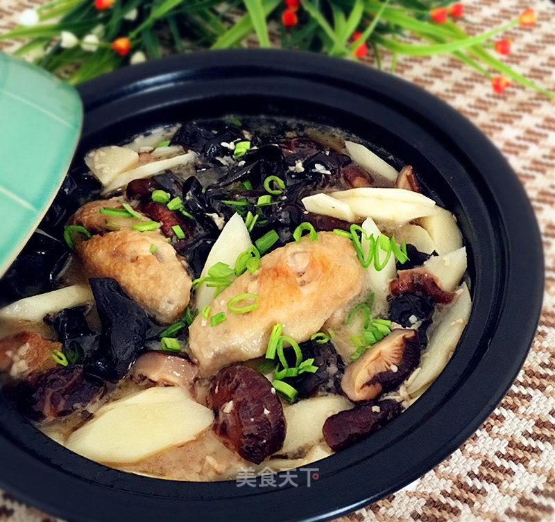 Fungus and Yam Chicken Wing Soup recipe