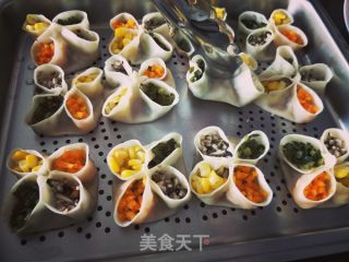 Four-color Steamed Dumplings recipe