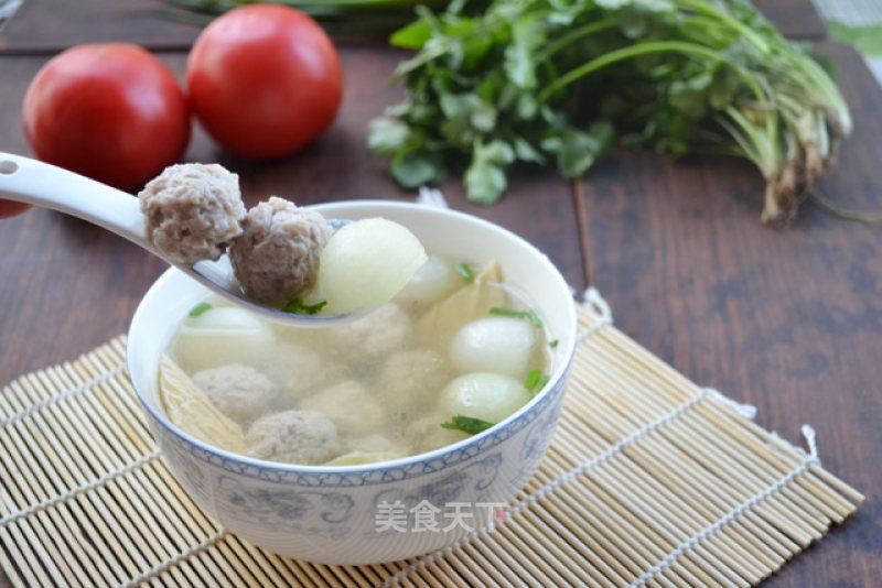 Raw Boiled Meatball Soup recipe
