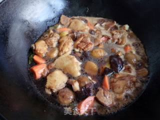 Braised Chicken Wings with Chestnuts recipe