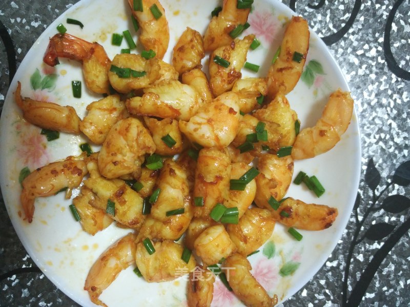 Stir-fried Shrimp Cubes with Soy Sauce recipe