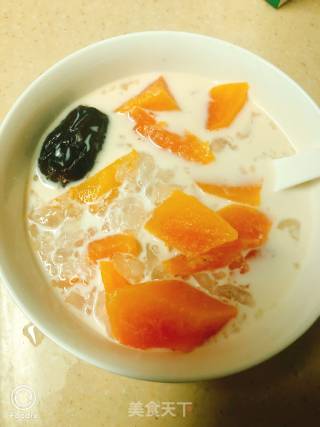 Stewed Hashima with Milk Papaya recipe