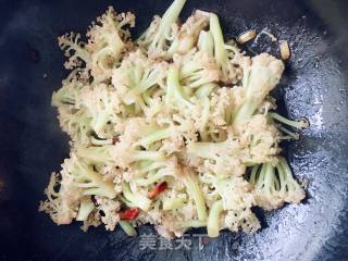 Vegetarian Stir-fried Organic Cauliflower recipe