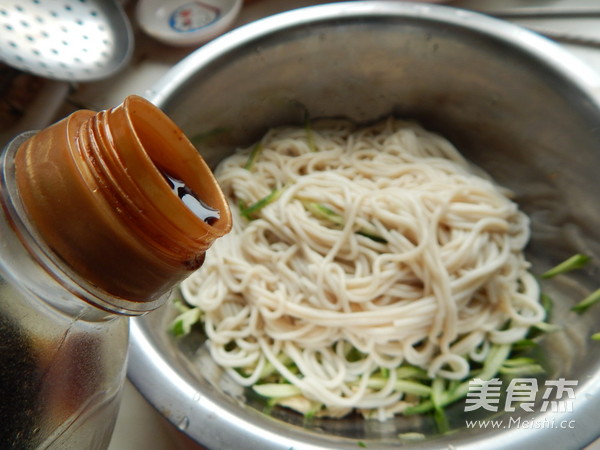 Cold Noodles with Cucumber and Chicken recipe