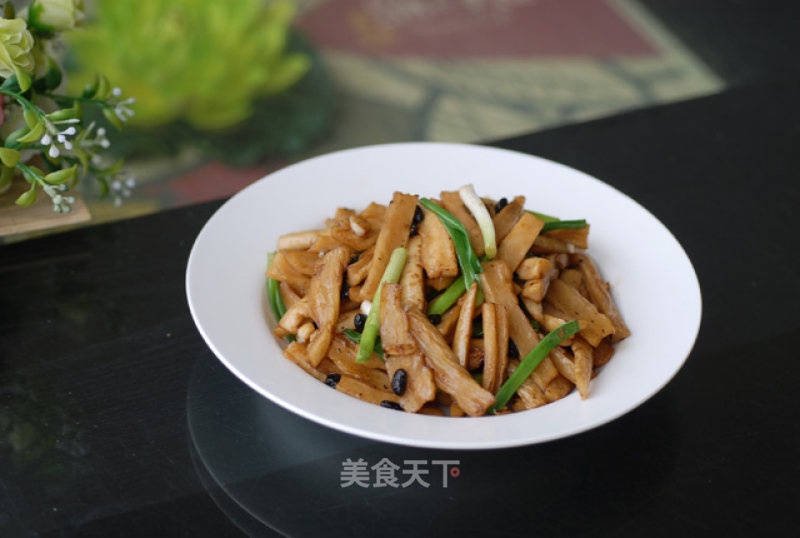 Dried Radish with Tempeh recipe