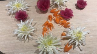 Teach You How to Carve Radish Flowers (straight Rose recipe