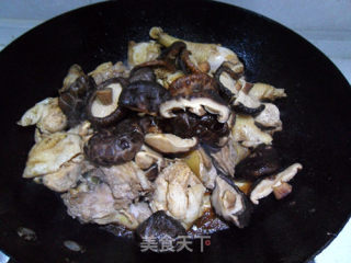 Stewed Chicken with Mushrooms recipe