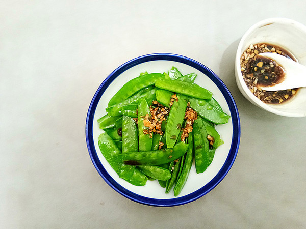 Cold Snow Peas recipe