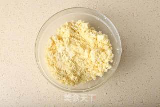 Charming Coconut Flower Bread recipe