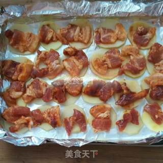 Roasted Pork Belly with Potato Chips recipe