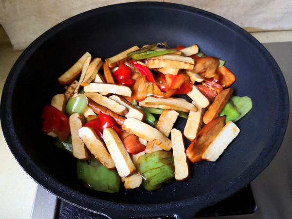 Dried Tofu with Hot Peppers recipe