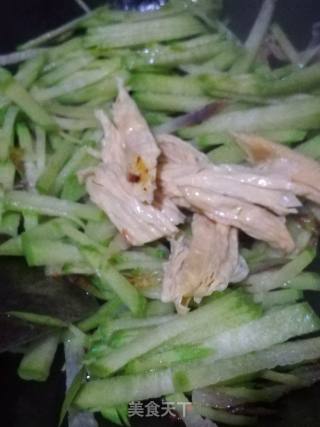 Fried Yuba with Radish recipe