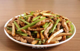 Stir-fried Shredded Pork with Spiced Dried Celery recipe