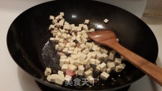 Stir-fried Sanding recipe