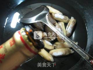 Bacon Xiuzhen Mushroom Clam Soup recipe