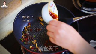 Laotan Sauerkraut Beef Noodles in Late Night Canteen recipe