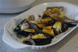 Empty Fried Pan Version Sauce-flavored Saury recipe