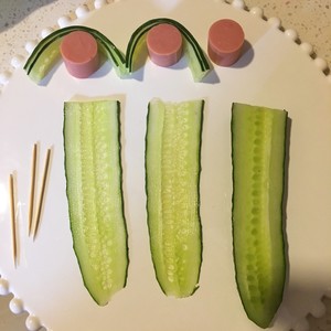 Lollipop Cucumber Ham Roll recipe