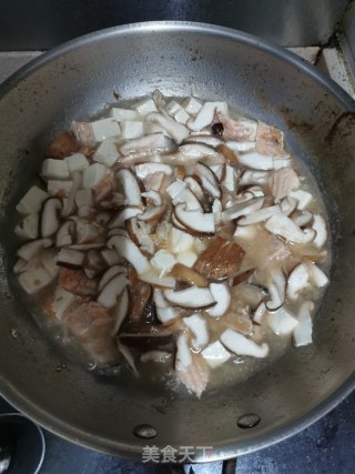 Salmon Tofu Soup recipe