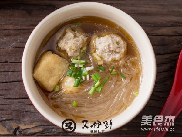 Tofu and Vermicelli Soup with Meatballs and Oil recipe