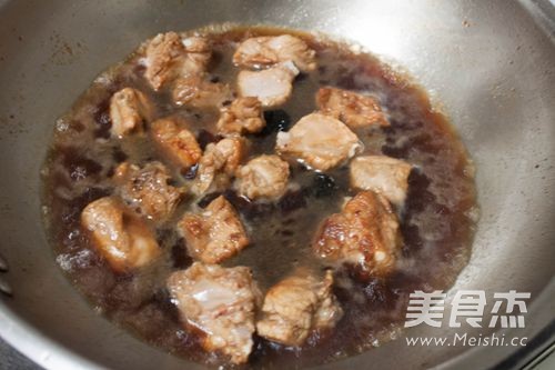 Plum Fragrant Pork Ribs recipe