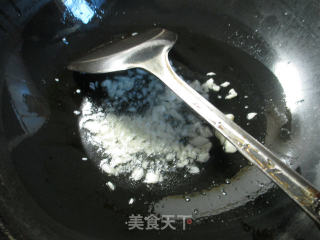 Thousands of Fried Fungus Vegetables recipe