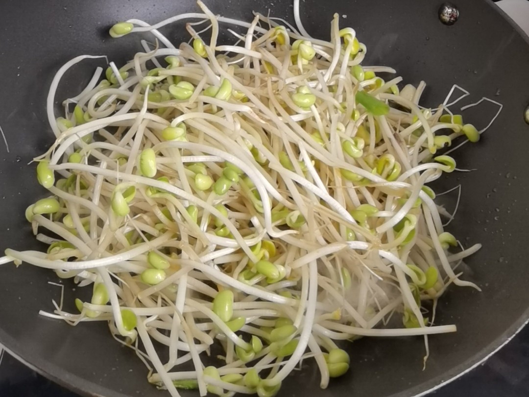 Although It’s A Vegan Dish, It’s Not Greasy Even After Eating for A Few Days, So It’s Easy to Stir Fry recipe