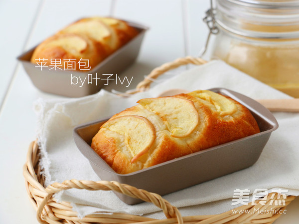 Sweet Apple Bread recipe