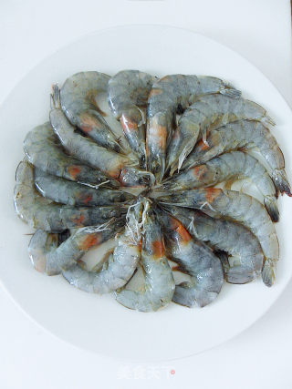 [summer Steamed Dishes] Garlic Vermicelli Prawns (teach Novices to Easily Pick The Shrimp Line) recipe