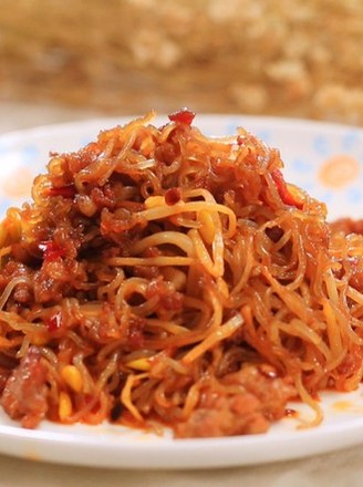 Stir-fried Vermicelli with Minced Meat and Bean Sprouts