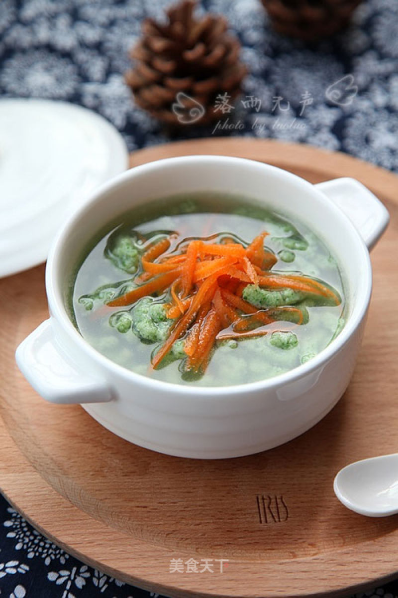 Spinach and Fish Paste Soup