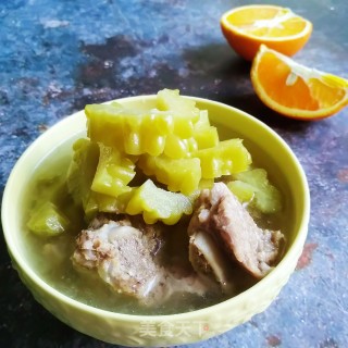 Bitter Gourd Pork Ribs Soup recipe
