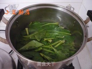 Spinach Egg Crust Mixed with Vermicelli recipe
