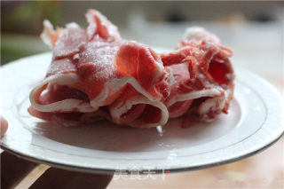 Stir-fried Beef with Hot Pepper and Potato Chips recipe