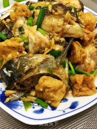 Braised Fish with Soy Bean Soak recipe