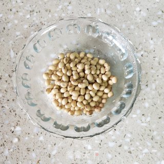 Cuttlefish Bitter Gourd Elbow Broth recipe