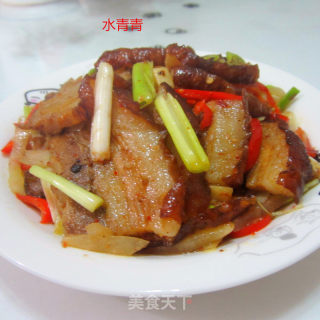 Stir-fried Dongpo Pork with Salted Radish and Garlic recipe