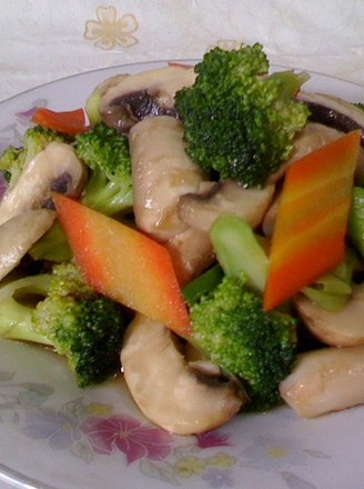 Stir-fried Mushrooms with Broccoli