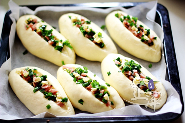 Scallion Sausage Buns recipe