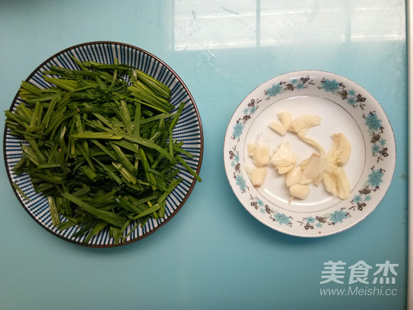 Stir-fried Bean Sprouts with Leek recipe