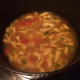 Hericium and Egg Soup recipe